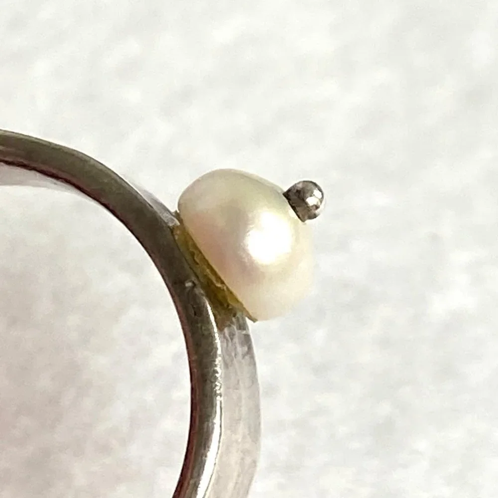 Sterling Silver 925 GA 5MM Hammered Genuine White Pearl Band Ring Sz 6.5